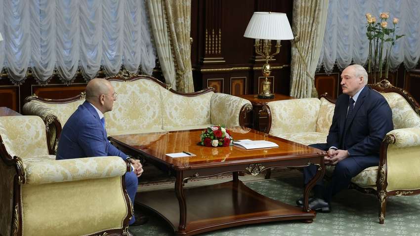 «Слуга народа» Шевченко похвастался презентами от Лукашенко (ФОТО) «Слуга народа» Шевченко похвастался презентами от Лукашенко (ФОТО)