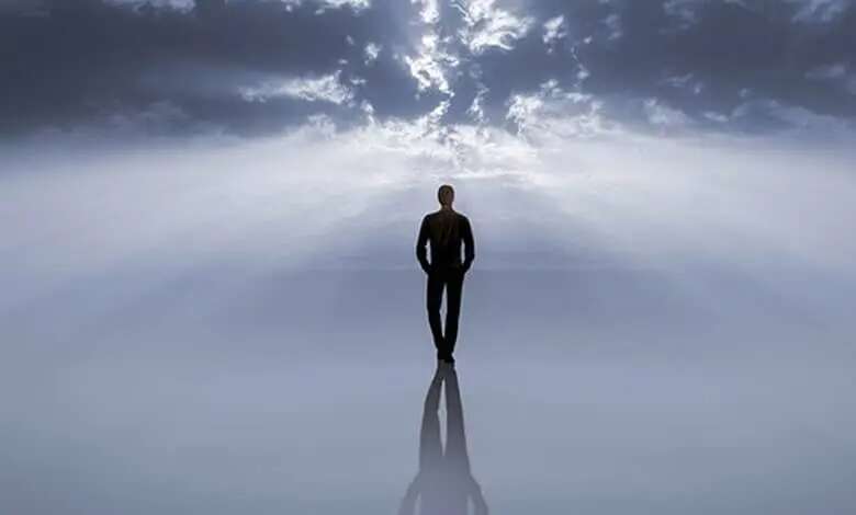 Чому не можна кликати душу померлого: пояснення церкви, прикмети та наслідки