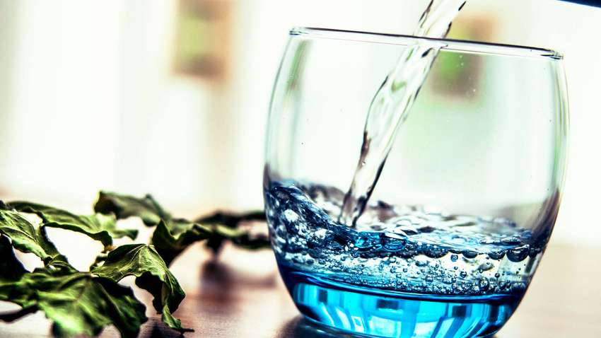 День газованої води і Жана-Поля Готьє: які свята відзначають 24 квітня