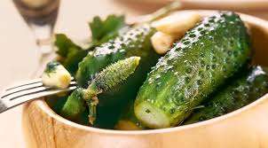 Секрет хрустких малосольних огірків: покроковий рецепт
