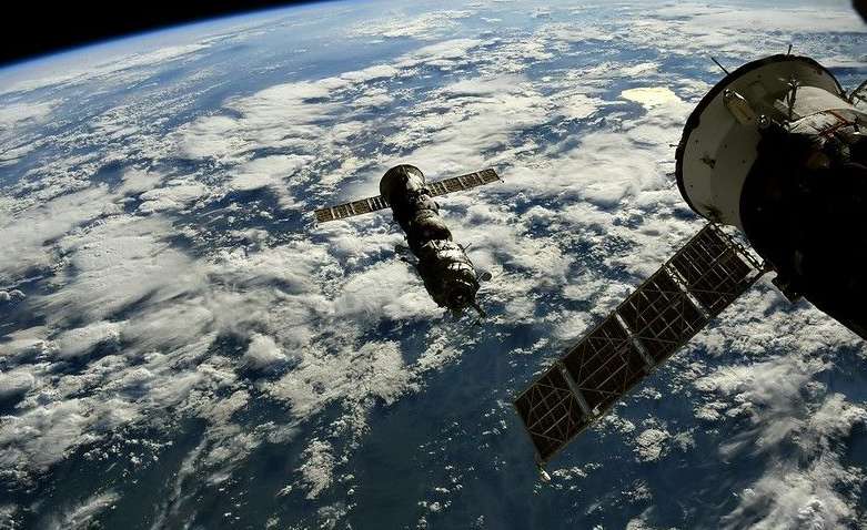 Российский модуль МКС был разрушен в атмосфере Земли (ФОТО) Российский модуль МКС был разрушен в атмосфере Земли (ФОТО)