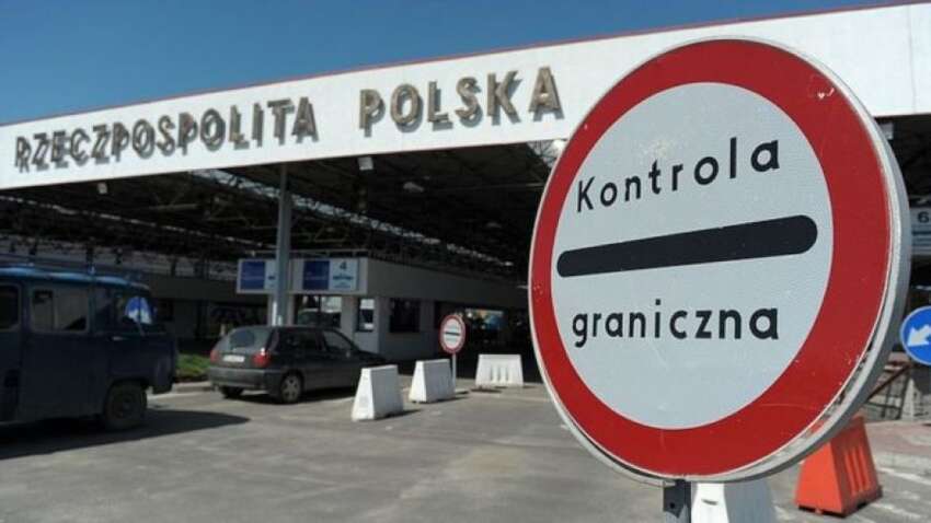 Польша ужесточает правила пересечения границы: украинцам придется доказать платежеспособность наличными