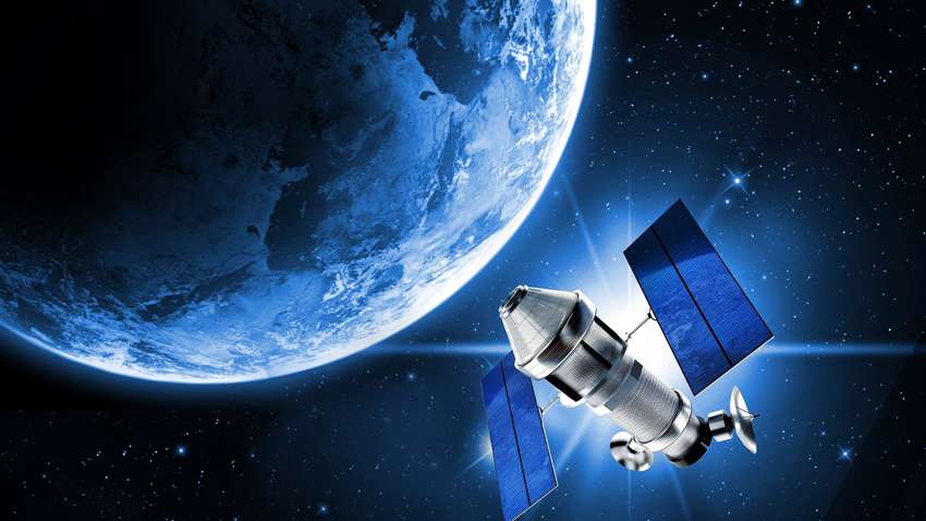 Китайский автопроизводитель начнет создавать космические спутники