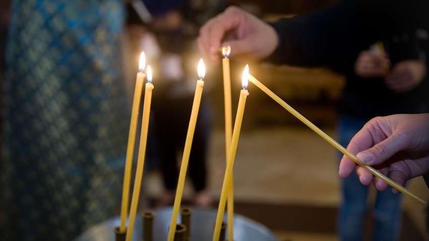 Как правильно молиться о здоровье: самая сильная молитва