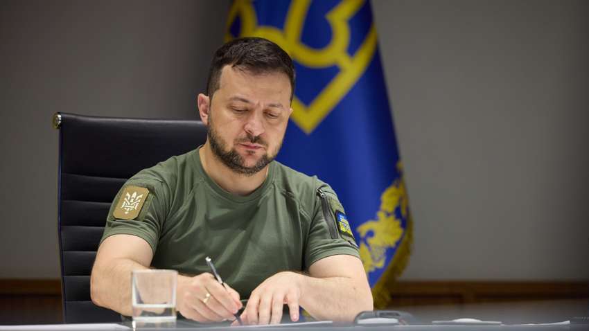 Зеленський назвав історично населені українцями території РФ: про які шість областей йдеться Зеленський назвав історично населені українцями території РФ: про які шість областей йдеться