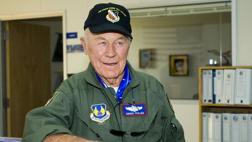 Умер величайший пилот Чак Йегер: он первым в мире преодолел скорость звука