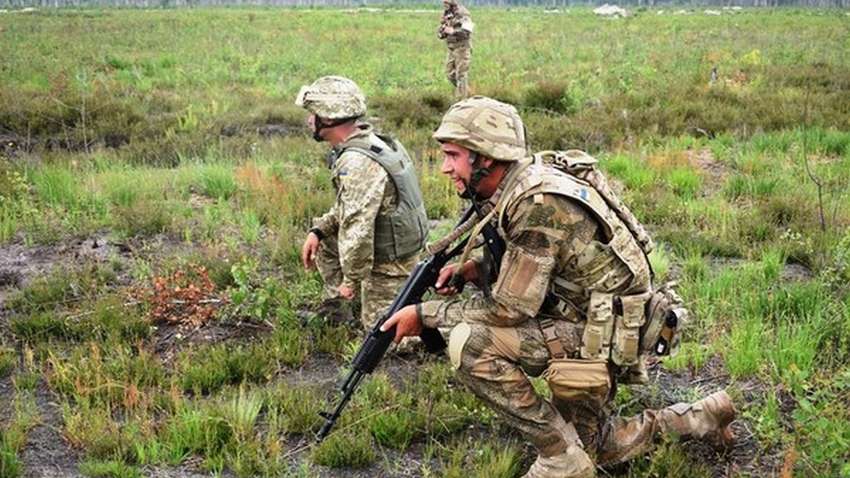 В зоне боевых действий на Донбассе пострадали шестеро бойцов ВСУ