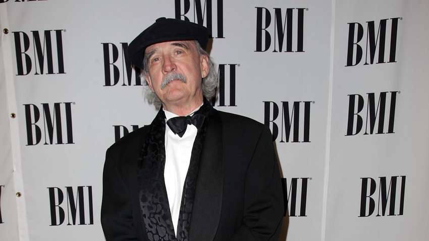 Ушел из жизни автор легендарного хита "My Heart Will Go On"