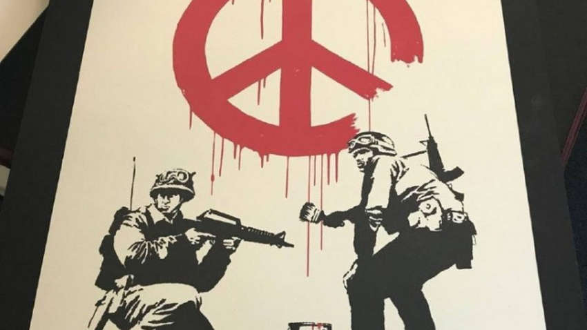 На поддержку "Охматдета" на продажу выставили работу Бэнкси