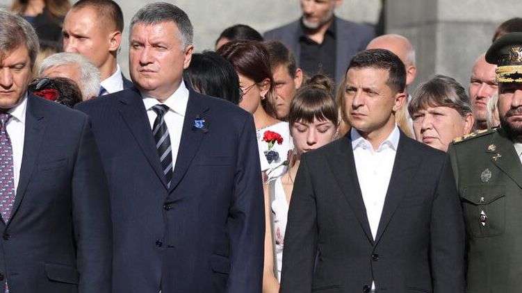 В ОП рассказали, как Аваков хотел заполучить функции президента В ОП рассказали, как Аваков хотел заполучить функции президента