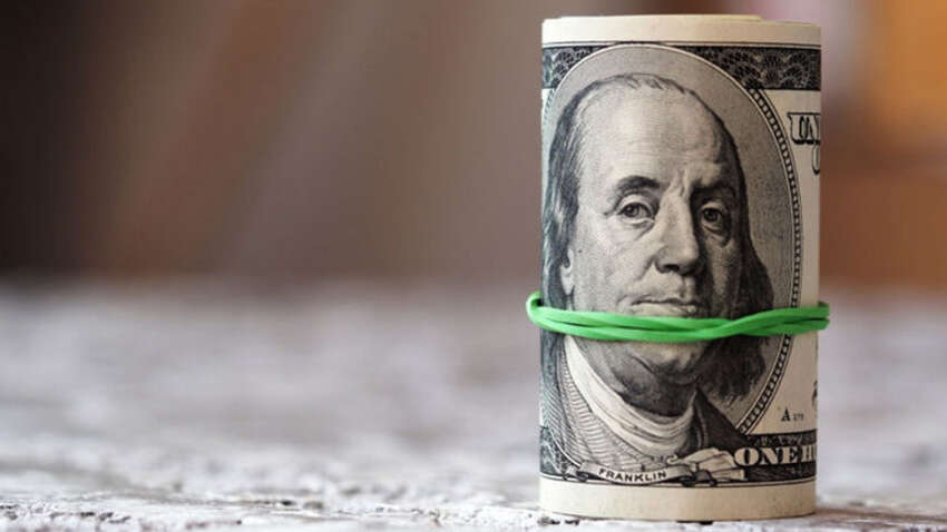 Действительно ли доллары 1996 года надо здать: что делать, если банки отказывают их принимать