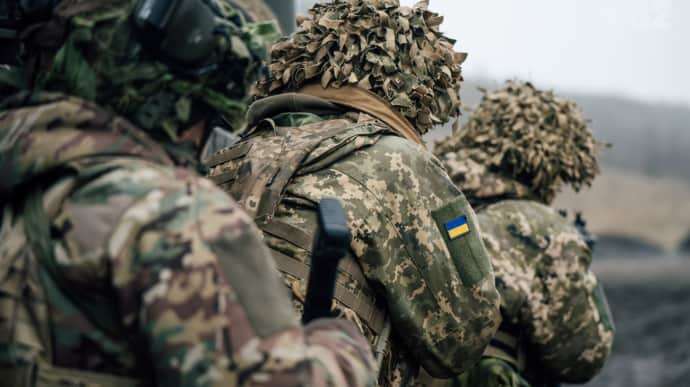 Действительно ли военные бежали из учебы во Франции: Париж ответил