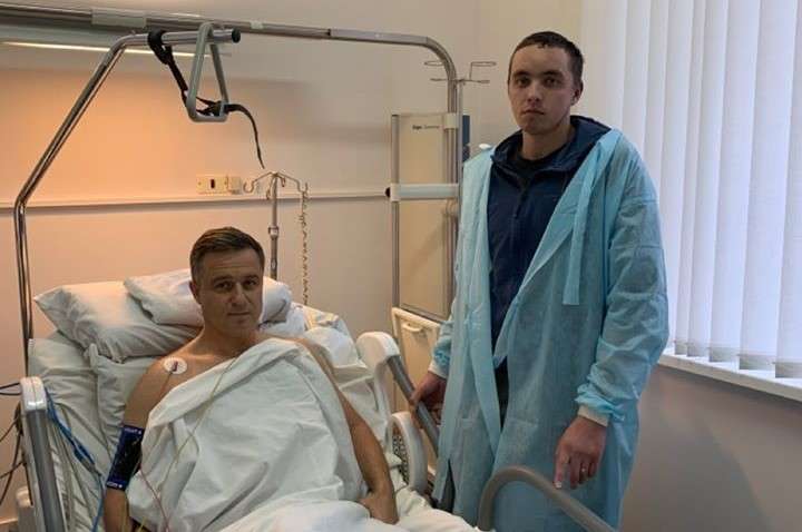 Николай Кулеба поделился новостями из больницы: к нему приехал водитель второго автомобиля