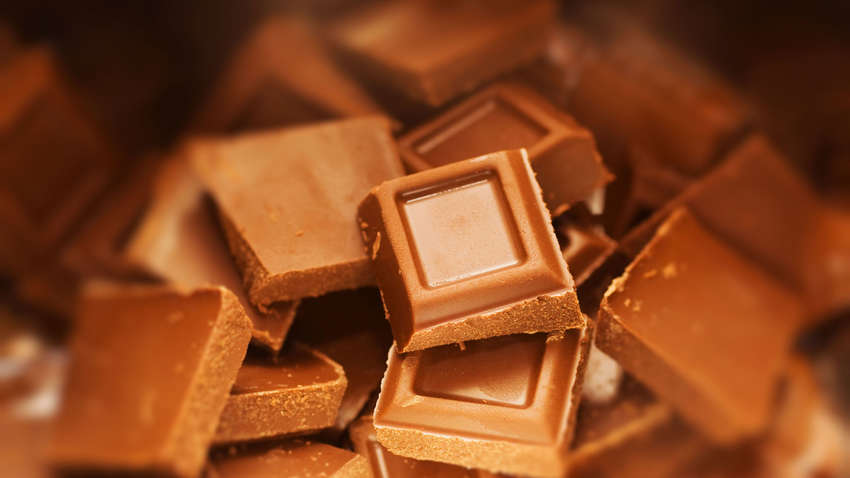Женщинам с утра рекомендуют есть шоколад: в чем причина