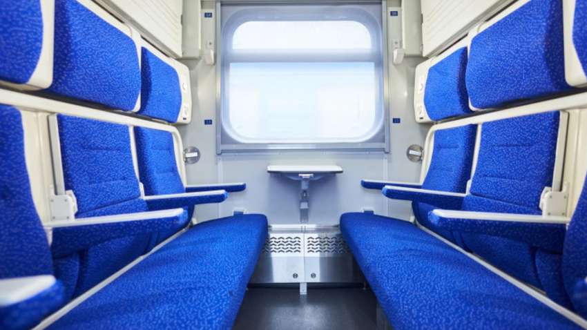 Пасажир поскаржився на умови у поїзді "Інтерсіті": кишить тарганами (ФОТО) Пасажир поскаржився на умови у поїзді "Інтерсіті": кишить тарганами (ФОТО)