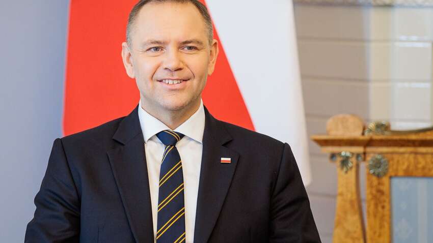 Скандал у Польщі: у яких зв'язках із росіянами звинуватили президента Навроцького