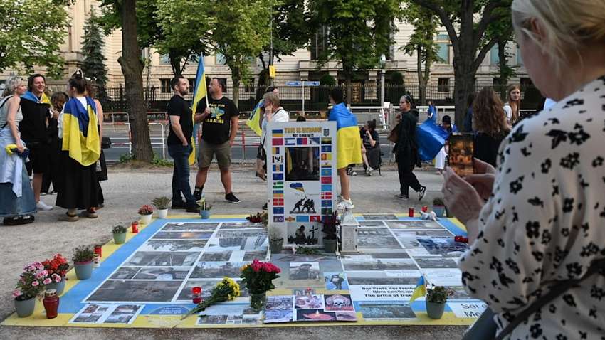 В Берлине на акции протеста людям запретили говорить по-украински