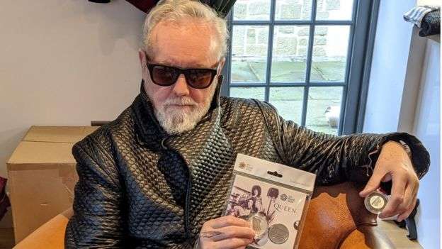 Британия выпустила монету с изображением группы Queen