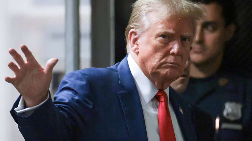 Трамп меняет тактику переговоров: установил новый дедлайн для окончания войны