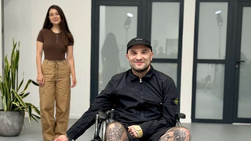 Комік Віктор Розовий дав скандальне інтерв’ю, де розповів про зради та незадоволеність у сексі Комік Віктор Розовий дав скандальне інтерв’ю, де розповів про зради та незадоволеність у сексі