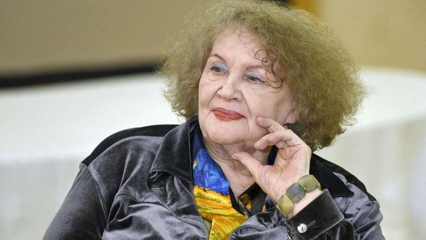 Легендарная украинская поэтесса оказалась в ловушке в Киеве: шокирующие подробности 
