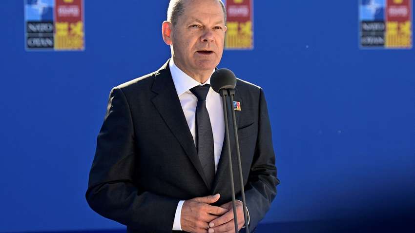 Газова криза: Шольц розповів, чи послабить ЄС санкції проти РФ