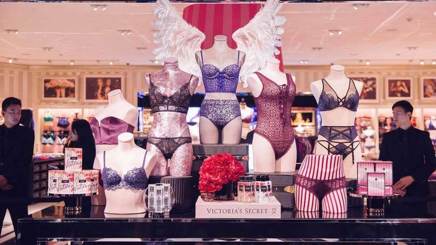Власник Victoria's Secret веде переговори про продаж бренду, - ЗМІ