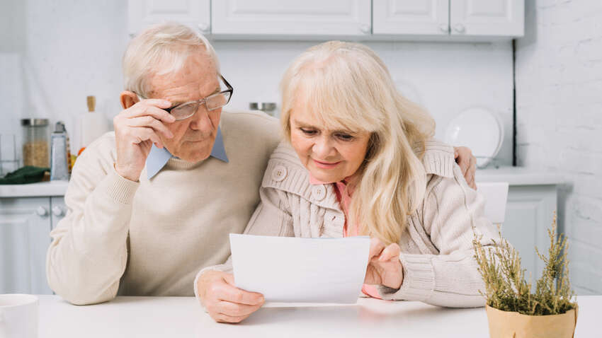 Уряд пропонує змінити розмір мінімальної пенсії: на скільки можуть підвищити