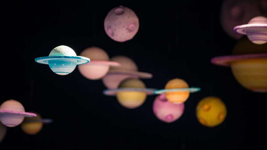 Тогда и сейчас: как выглядят первые и последние снимки планет Тогда и сейчас: как выглядят первые и последние снимки планет