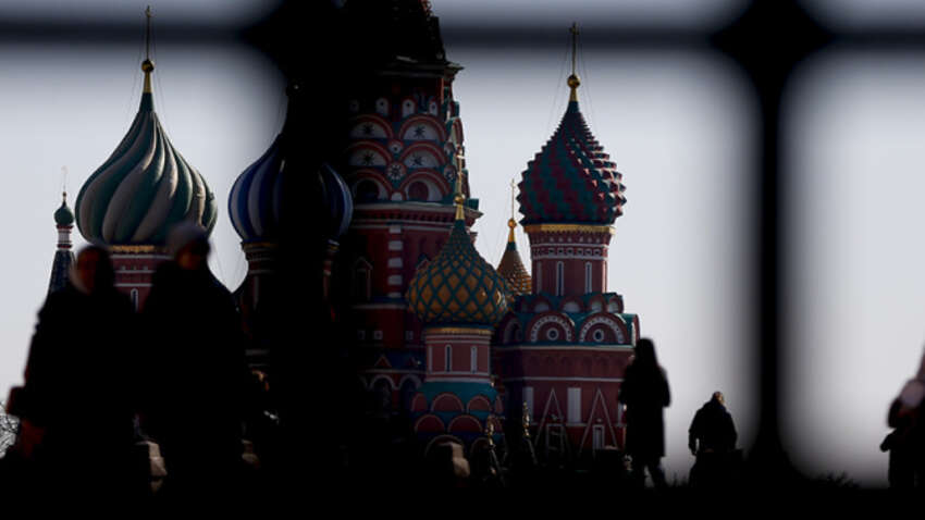 Названо рік, коли економіці РФ прийде кінець: все залежить від двох факторів Названо рік, коли економіці РФ прийде кінець: все залежить від двох факторів