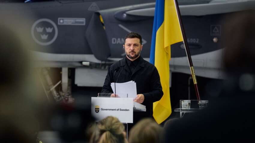 Переговори та обмін територіями: що тепер говорить Зеленський Переговори та обмін територіями: що тепер говорить Зеленський