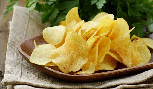 Популярні чіпси можуть бути небезпечними: масово відкликають цілі партії Популярні чіпси можуть бути небезпечними: масово відкликають цілі партії