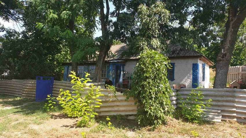 Тело бросили в колодец: возле Кропивницкого нашли пропавшую 16-летнюю девушку (ФОТО) Тело бросили в колодец: возле Кропивницкого нашли пропавшую 16-летнюю девушку (ФОТО)