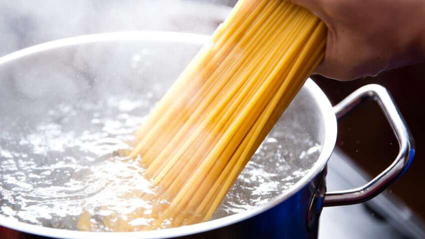 Как правильно варить пасту: самые распространенные ошибки украинцев Как правильно варить пасту: самые распространенные ошибки украинцев