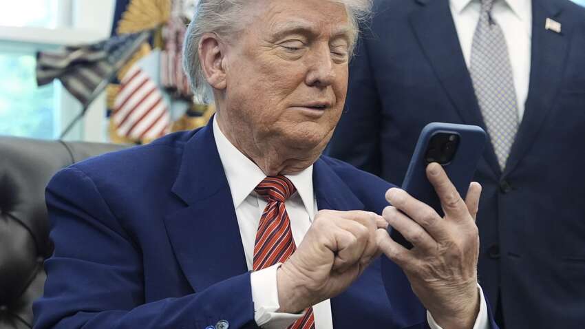 Світові лідери звʼязуються з Трампом через особистий номер