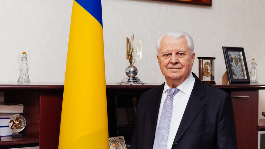 Кравчук предложил запустить автобус через линию разграничения: где именно и зачем Кравчук предложил запустить автобус через линию разграничения: где именно и зачем