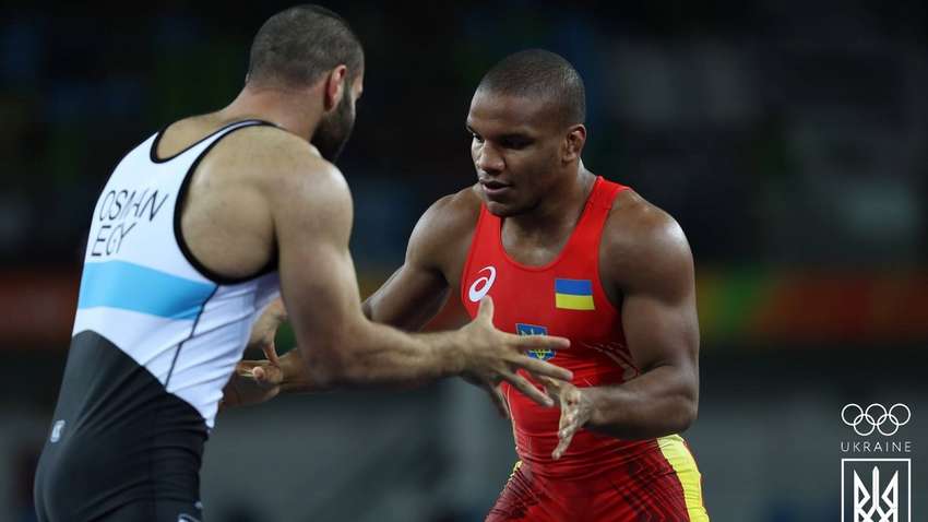 Жан Беленюк пробився у фінал Чемпіонату світу з боротьби у Казахстані