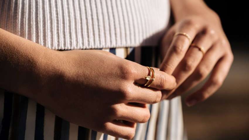 Что значит кольцо на каждом пальце: открываем тайны