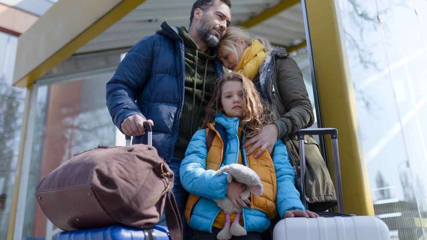 Ще одна країна оголосила, що буде платити українським біженцям за повернення додому