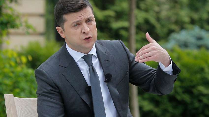 Зеленский назначил нового посла Украины во Франции. Кто он?