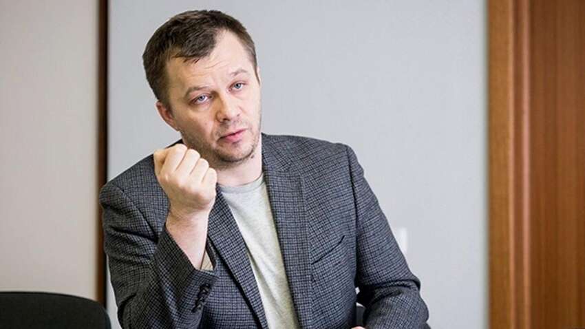 Эксминистр посоветовал украинцам перейти на режим работы 24/7: в сети шквал критики Эксминистр посоветовал украинцам перейти на режим работы 24/7: в сети шквал критики