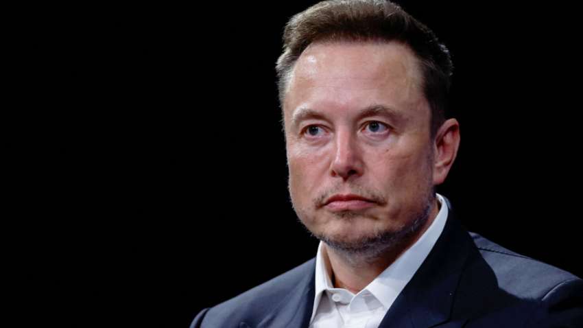 Маск погодився з ідеєю, що Україні треба йти на мирні переговори, інакше втратить ще більше територій