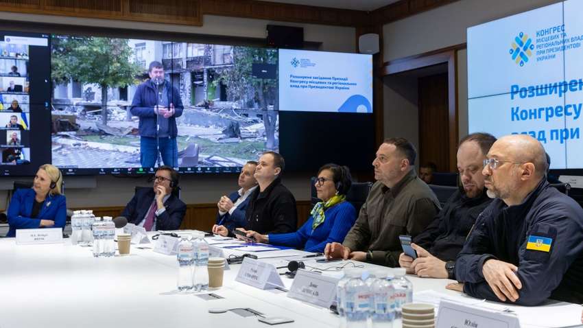 Действительно ли США решили навести порядок в Украине – кто и почему будет присматривать за страной