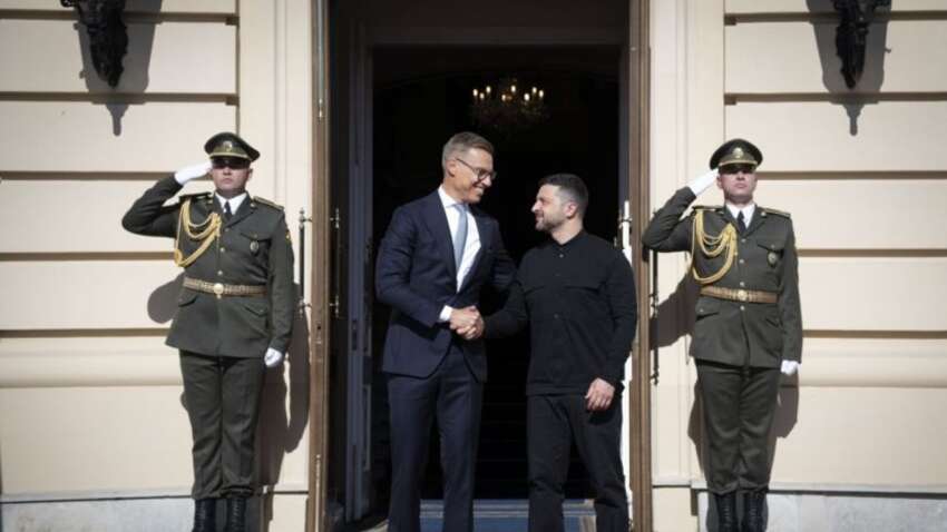 Зеленський добре підготувався до зустрічі з Трампом: з яким світовим лідером провів годинну бесіду Зеленський добре підготувався до зустрічі з Трампом: з яким світовим лідером провів годинну бесіду