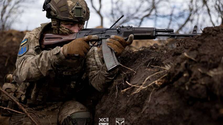 Офіцер ЗСУ зробив прогноз щодо планів Росії захопити Донбас Офіцер ЗСУ зробив прогноз щодо планів Росії захопити Донбас