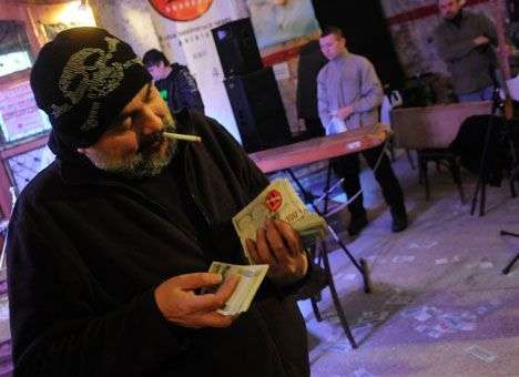 В барах придумали, как обойти закон о запрете курения