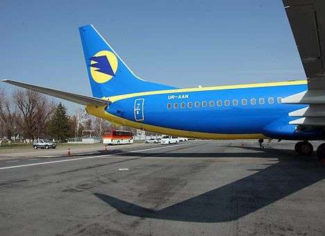 Пассажиры «АэроСвита», ожидавшие вылета во Вьетнаме, вернулись в Украину