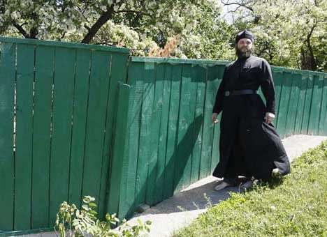 У Януковича опять решили отстроить Десятинку