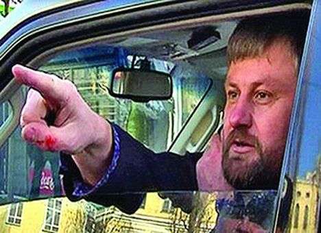 «Знаменитый» батюшка вновь устроил разборки в Киеве (ФОТО, ВИДЕО)