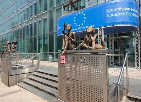 Для поддержки демократии в Украине ЕС создал спецфонд